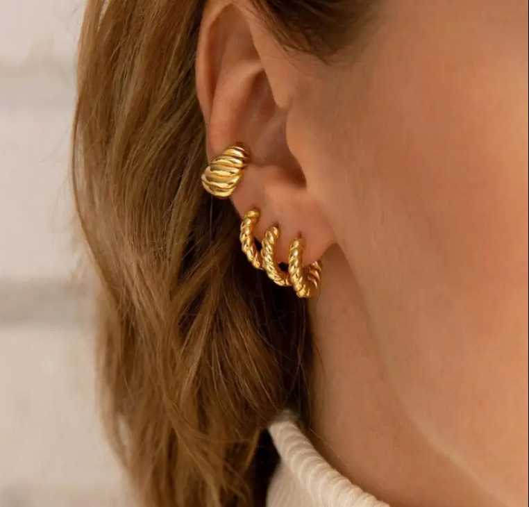 Poppy Earrings