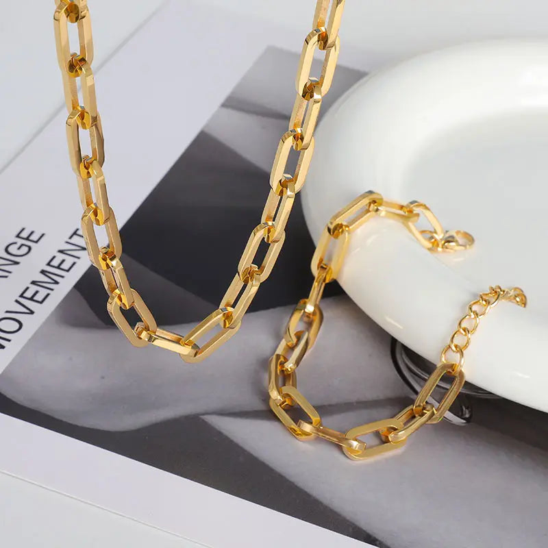 Olivia Chain Bracelet