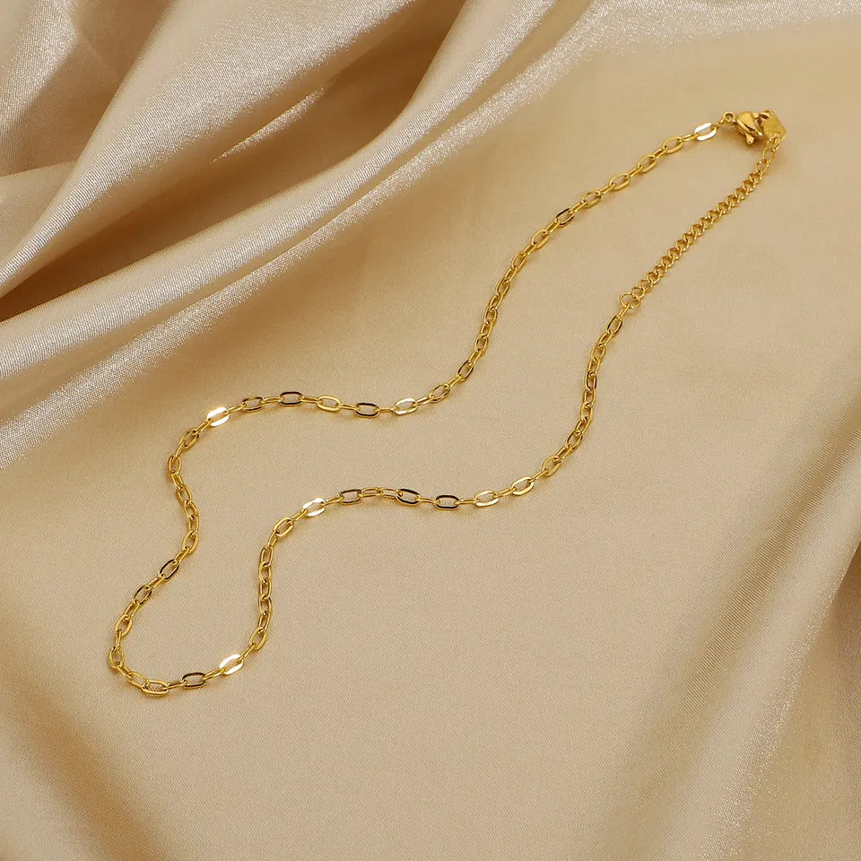 Reese Necklace