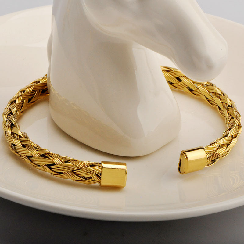 Lacey Bangle
