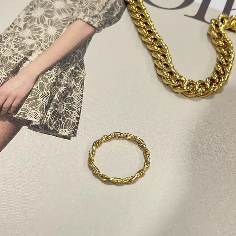 Cecilia Ring