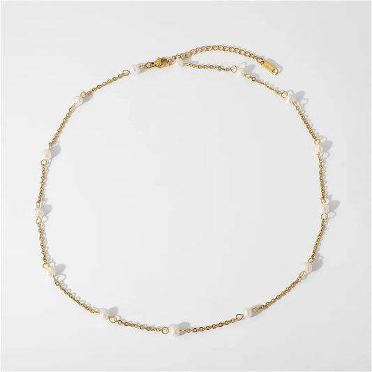 Chloe Pearl Necklace