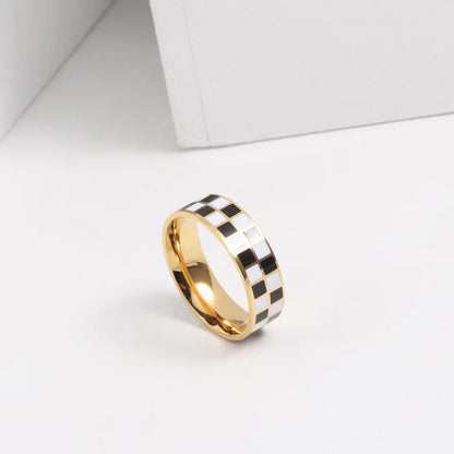 Nikki Checkered Ring