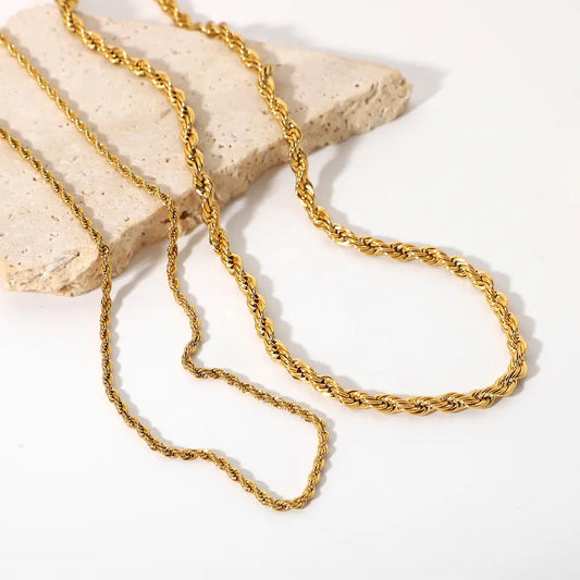 Finley Rope Necklace