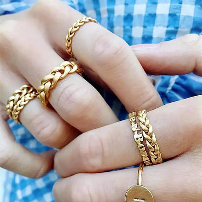 Iris Matte Gold Ring